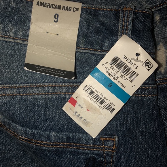 American Rag Cie Womens Distressed Shorts in Ventura Wash New With Tags - Picture 3 of 3